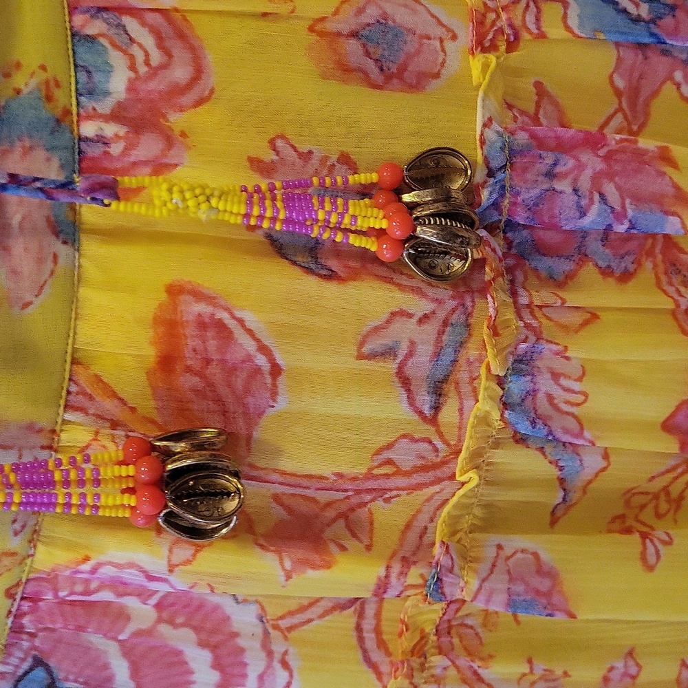 HEMANT & NANDITA Vibrant Yellow Floral 2 Peices Set - Picture 5 of 12